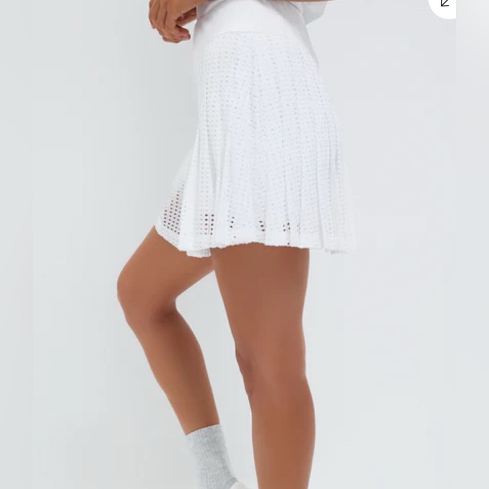 Tuckernuck White Cane 15” Williams Tennis Skort. $138 - Picture 3 of 12